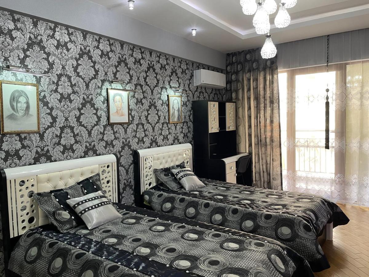 Park Azure Louvre Apartment Baku Exterior foto