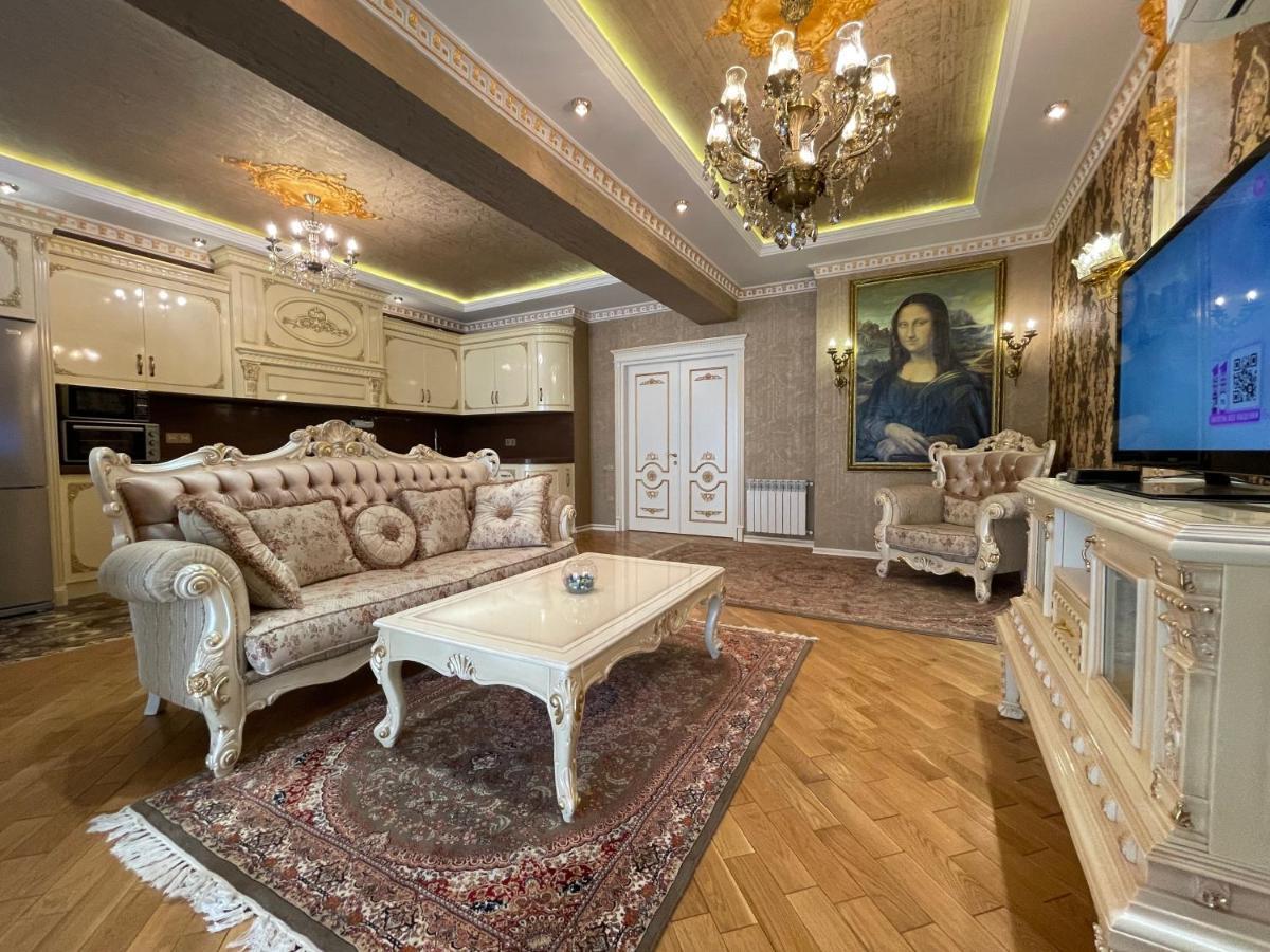 Park Azure Louvre Apartment Baku Exterior foto