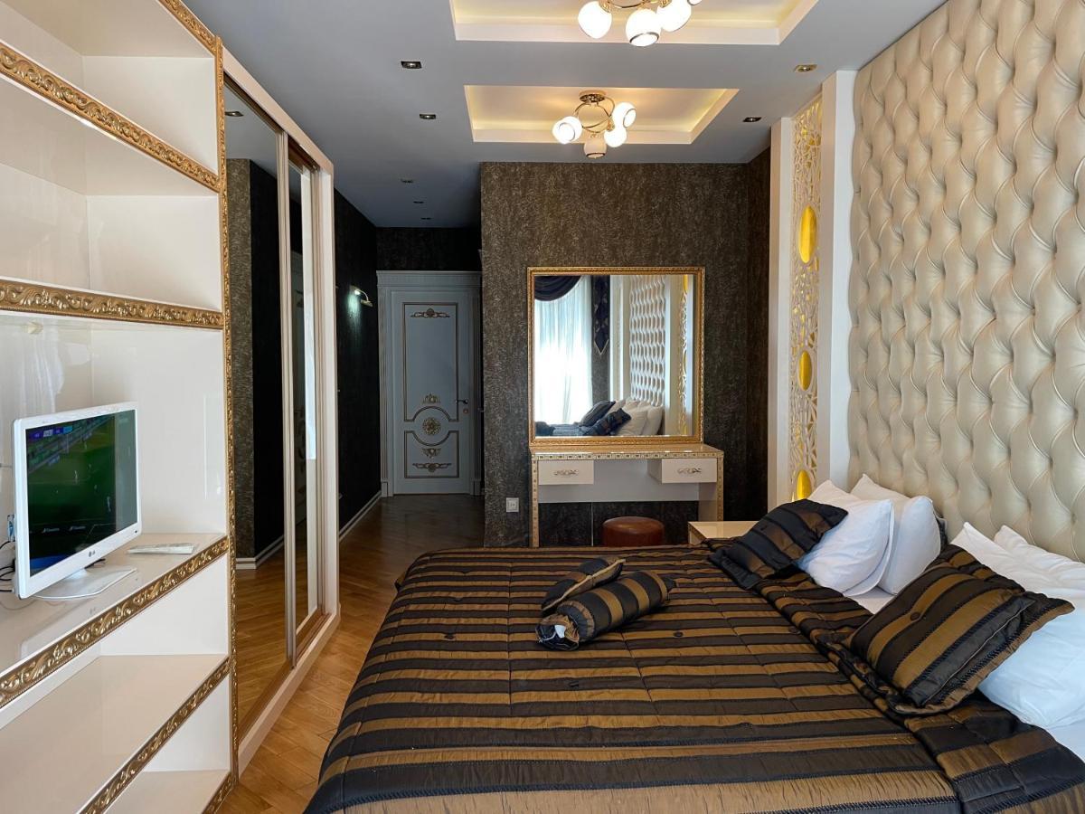 Park Azure Louvre Apartment Baku Exterior foto