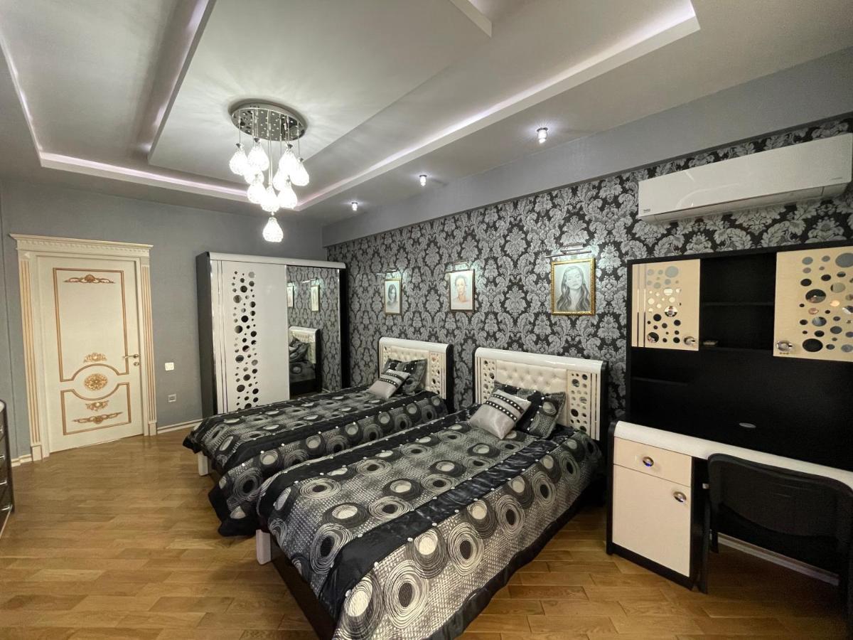 Park Azure Louvre Apartment Baku Exterior foto